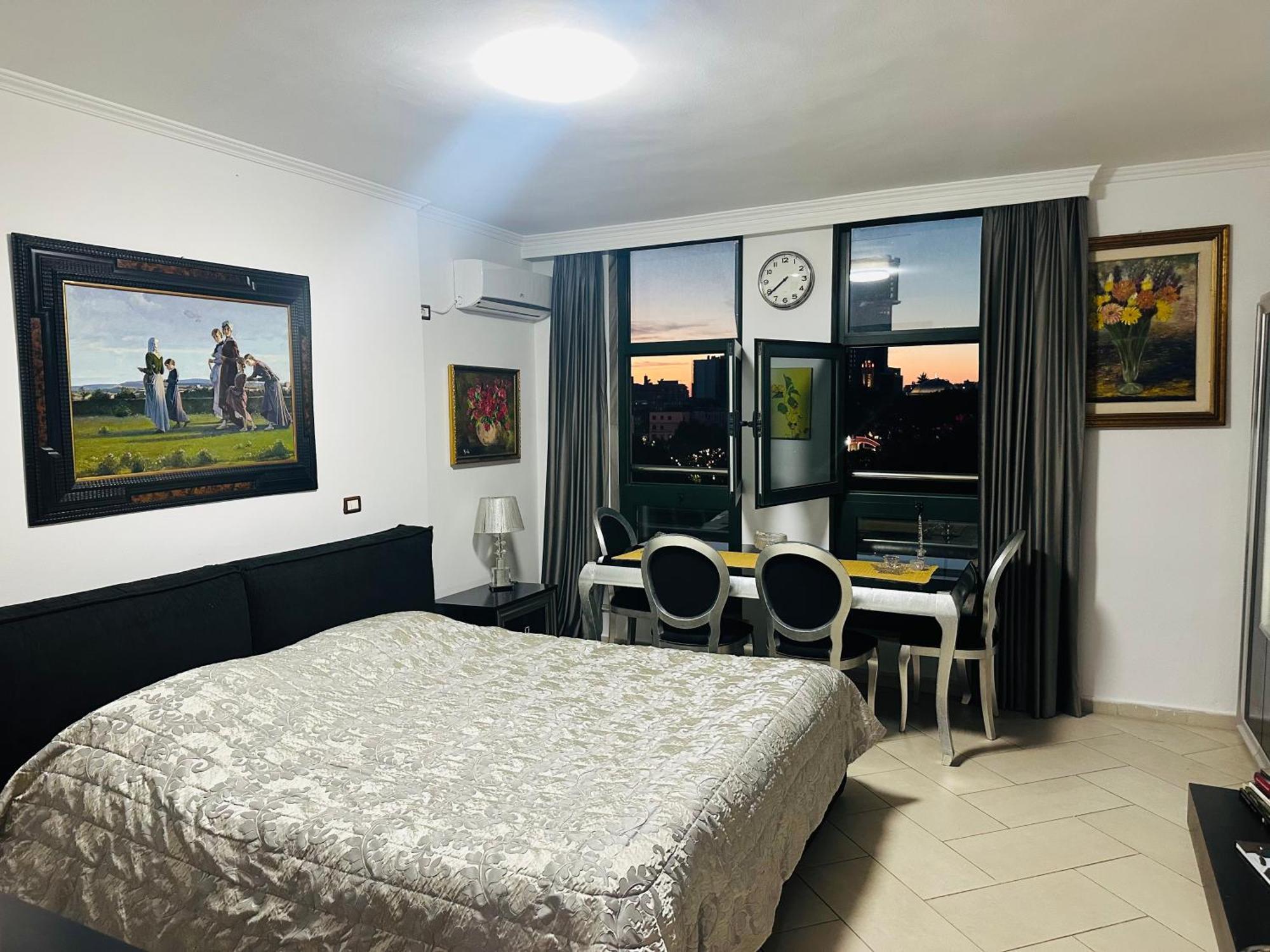 Amo Tower Tirana Center Apartment Exterior photo